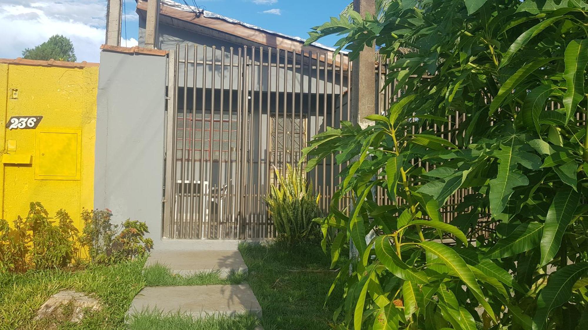 Ferienwohnung Casa No Centro De Foz! Ar-Condicionado, Smart Tv, Wi-Fi, Cozinha, Ventilador E 4 Camas Foz do Iguaçu Exterior foto